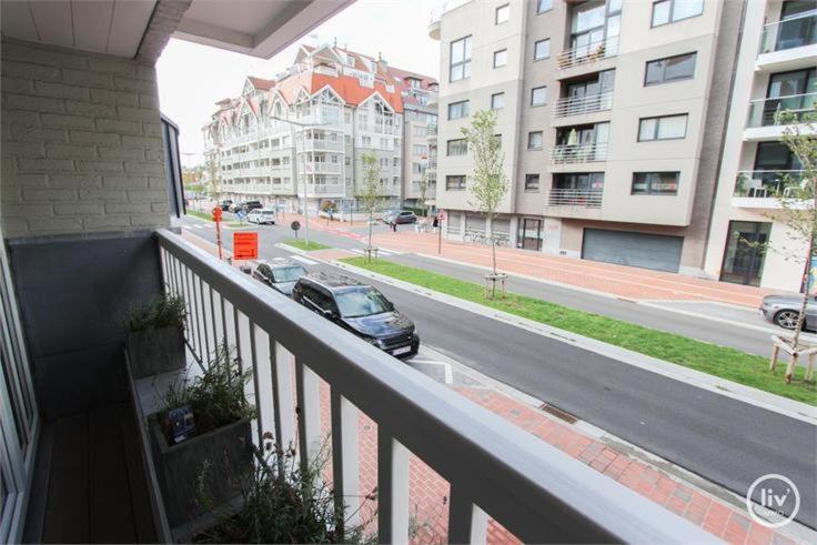 Appartement Spacieux A Knokke Exterior foto